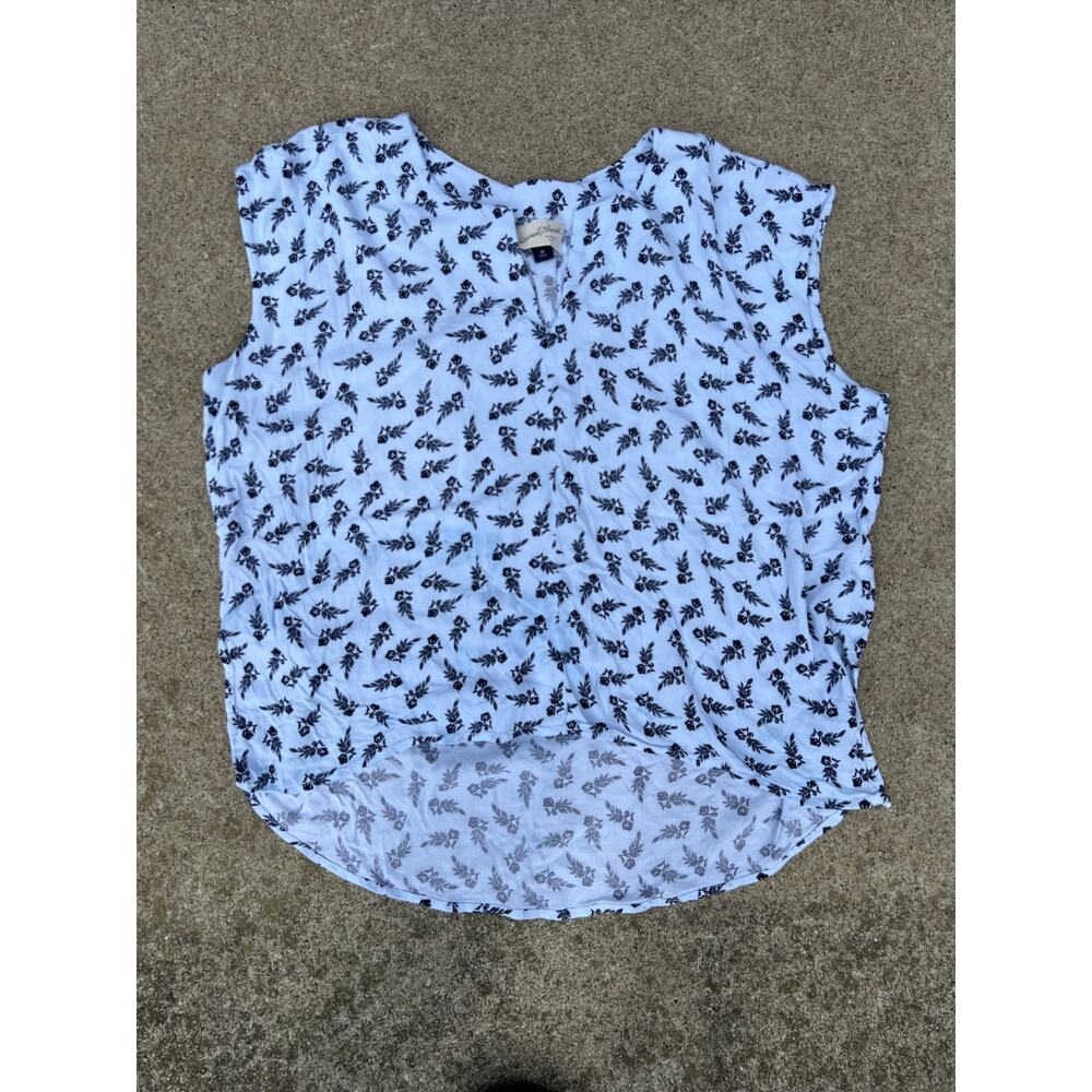 Universal Thread Boho Floral V Neck Tank Top M Blue Cottagecore Flowy Sleeveless